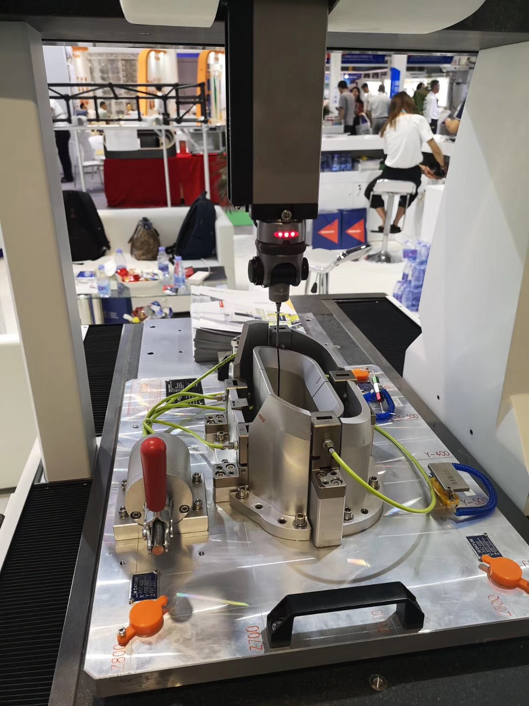 大放異彩 | 思瑞測(cè)量三坐標(biāo)多樣亮相DMC 2019模具展(圖2) 大放異彩 | 思瑞測(cè)量三坐標(biāo)多樣亮相DMC 2019模具展(圖2)