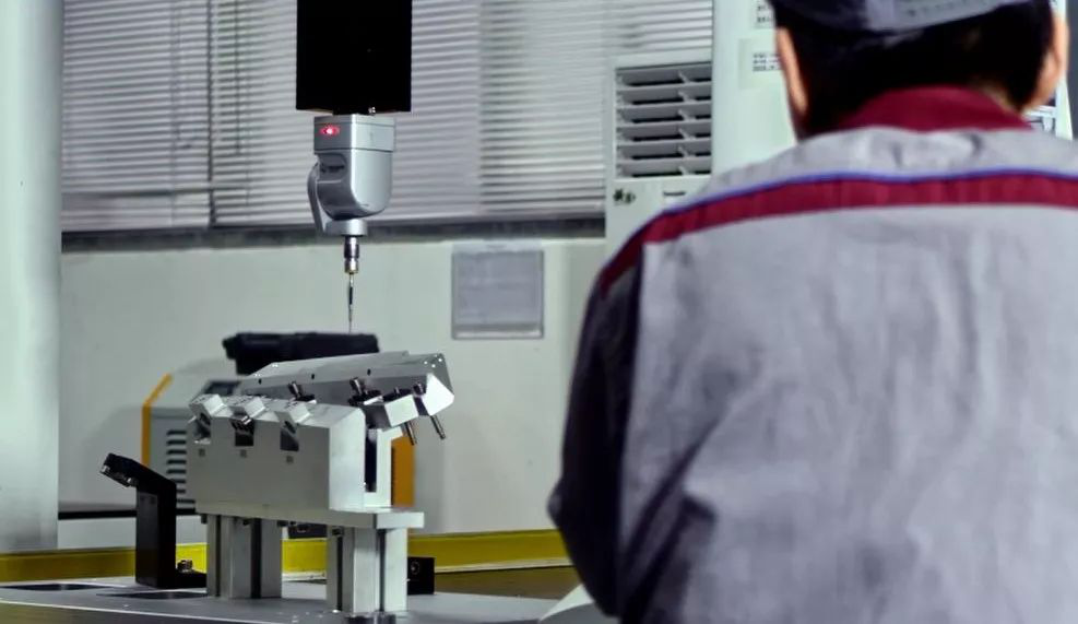 思瑞測(cè)量成就檢具行業(yè)民營(yíng)企業(yè)翔宇汽車(chē)彎道超車(chē)(圖3) 思瑞測(cè)量成就檢具行業(yè)民營(yíng)企業(yè)翔宇汽車(chē)彎道超車(chē)(圖3)